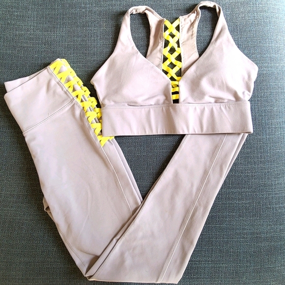 Fabletics SET - Picture 1 of 4